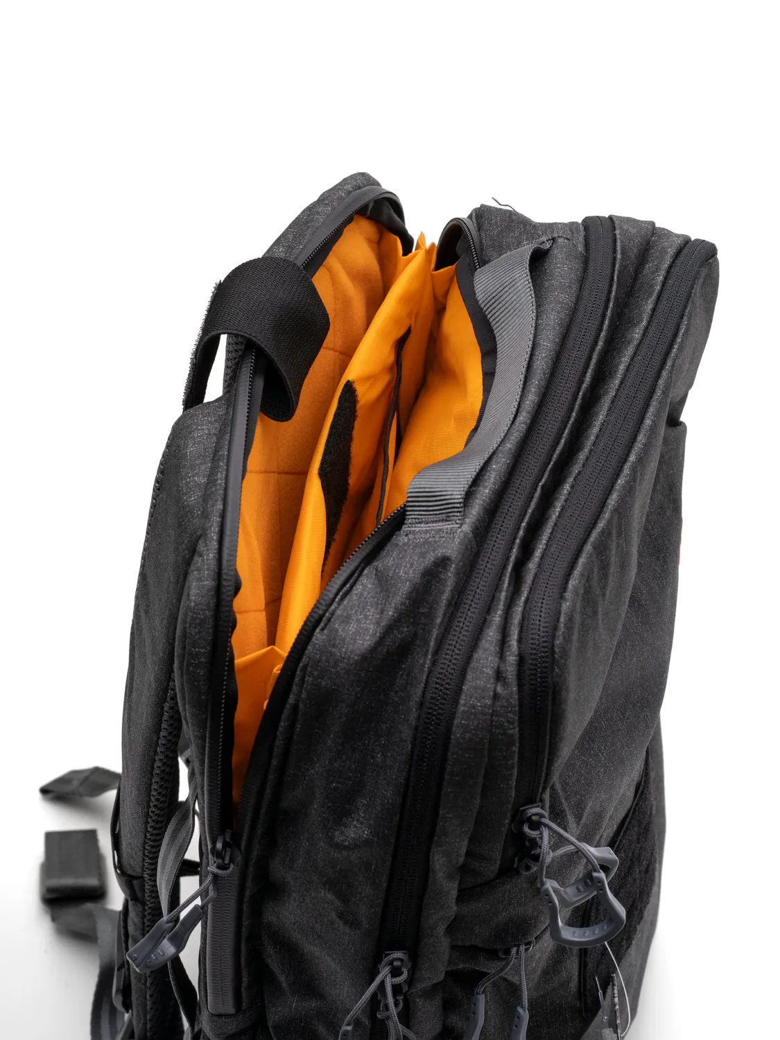 Spyderco Vanquest Addax-18 Rucksack 18L Schwarz
