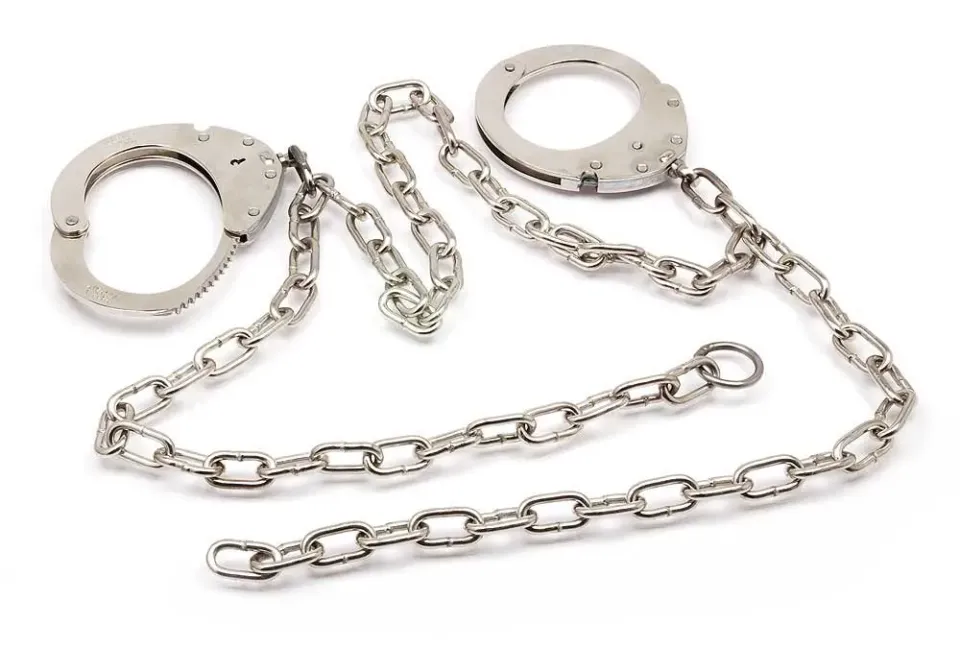 Clejuso Handschellen Modell 11 Bauchkette vernickelt