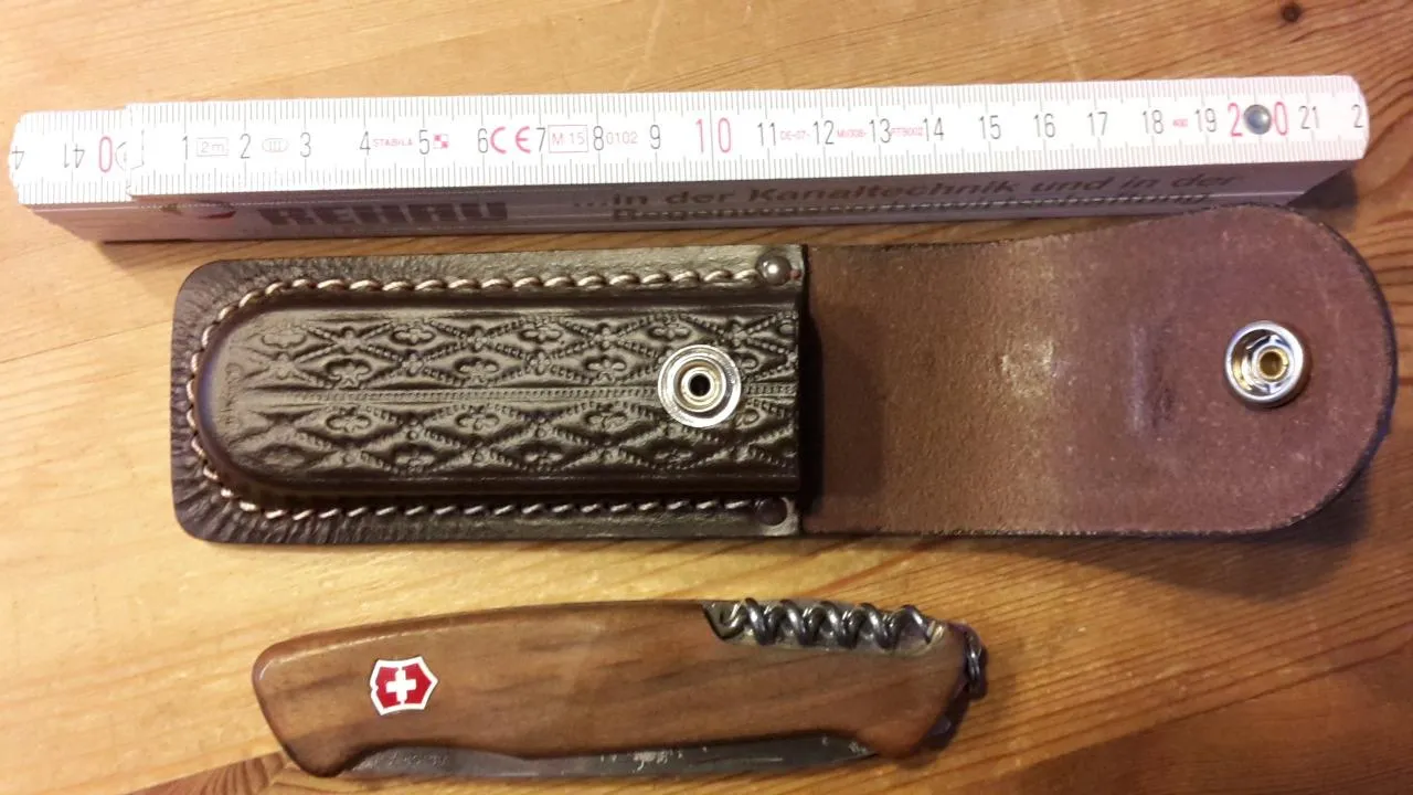 Herbertz Lederetui 2652130 braun geprägt für 13 cm Hefte